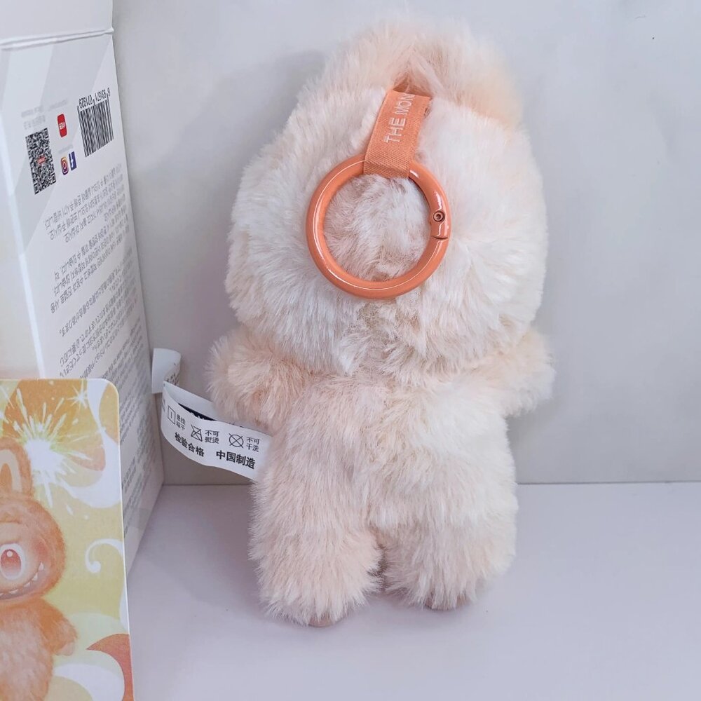 Big into Energy Labubu V3 happiness - Picture 6 of 7